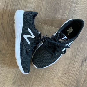 New Balance 210 Sneakers Light Weight!